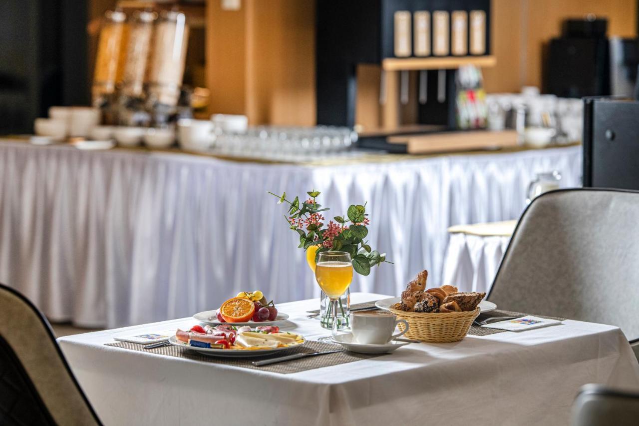 זלאגרסג Willis Hotel Business & Wellness מראה חיצוני תמונה