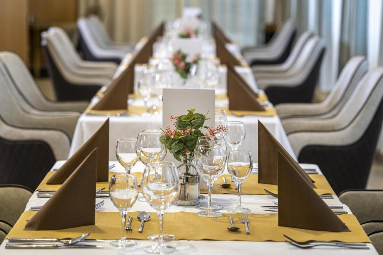 זלאגרסג Willis Hotel Business & Wellness מראה חיצוני תמונה